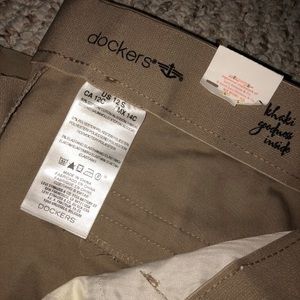 Women’s Dockers Pants